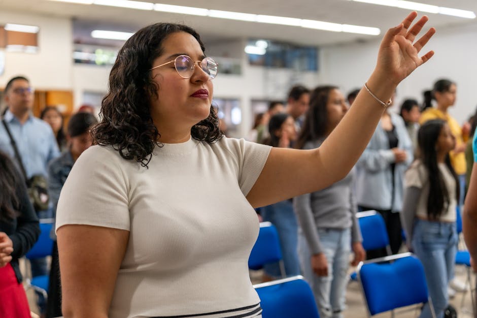 Estudiantes de Historia de UV abordan transcendencia de la lucha femenina