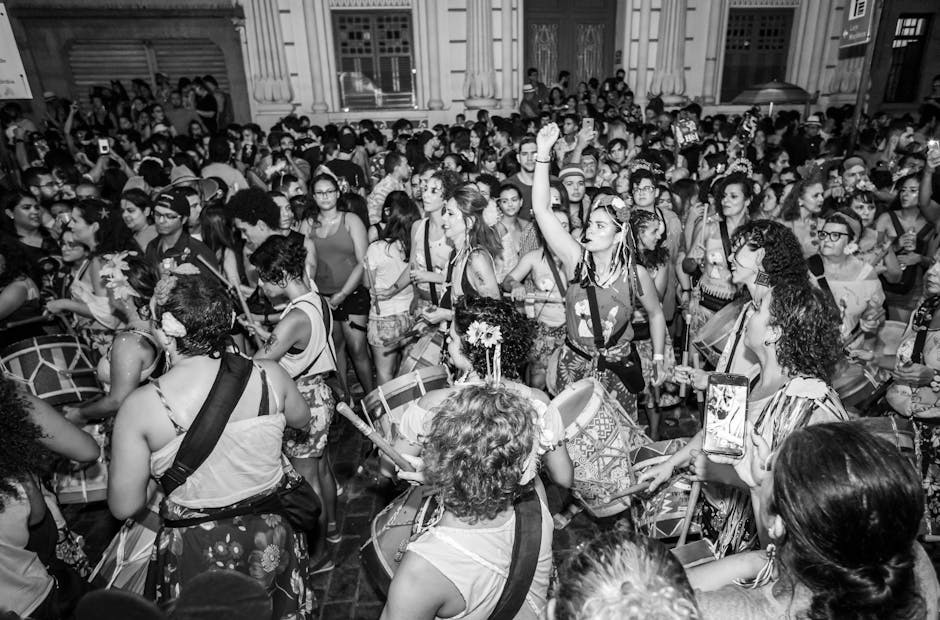 Aproximadamente 40 mil personas en el inicio de la Cumbre Tajín; La Banda El Limón Original cierra el primer día