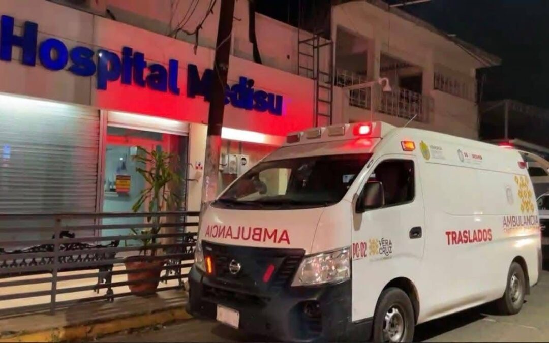 Exalcalde de Soconusco herido en atentado; una mujer muere