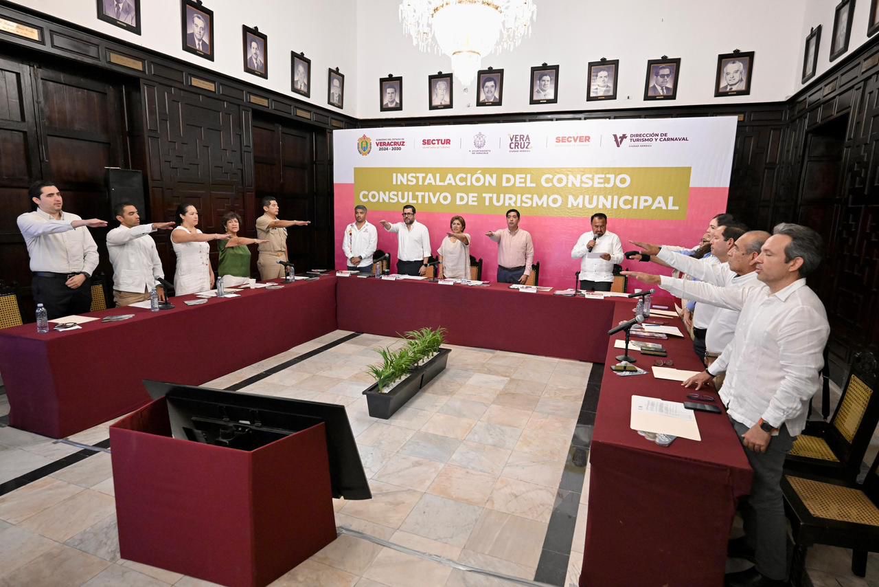 Instalación del Consejo Consultivo de Turismo en Veracruz encabezada por la alcaldesa Rosa María Hernández Espejo