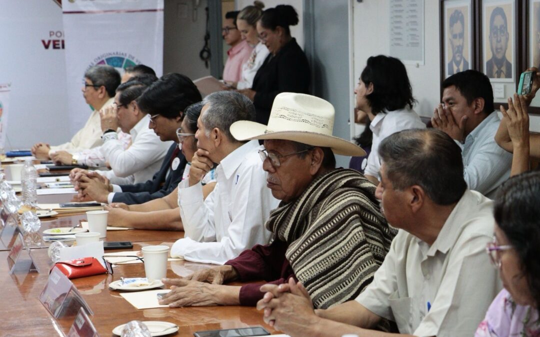 Cursos y certificación en lenguas indígenas para docentes en Veracruz