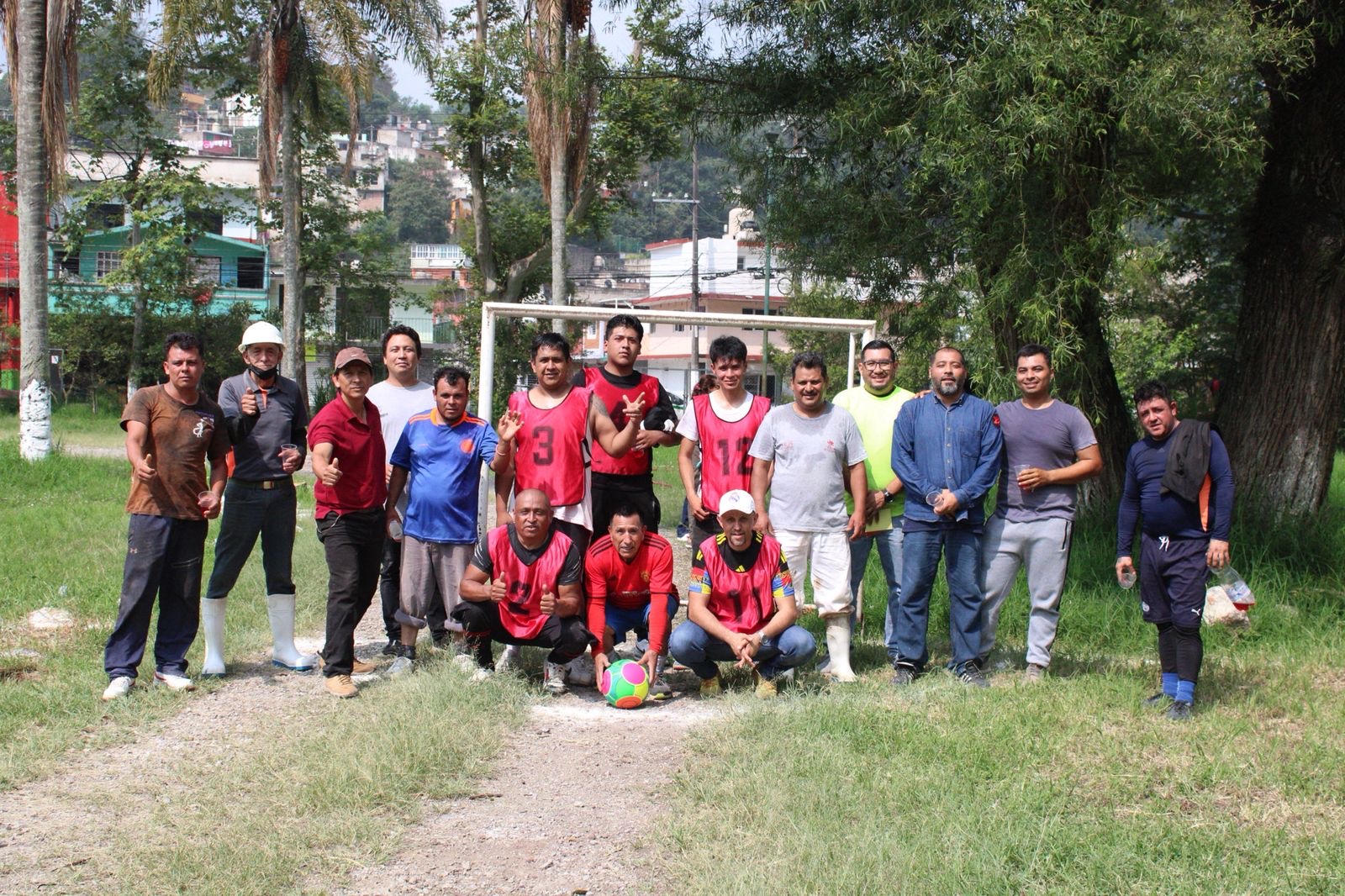 Rastro Municipal de Xalapa promueve convivencia con fútbol y salud mental