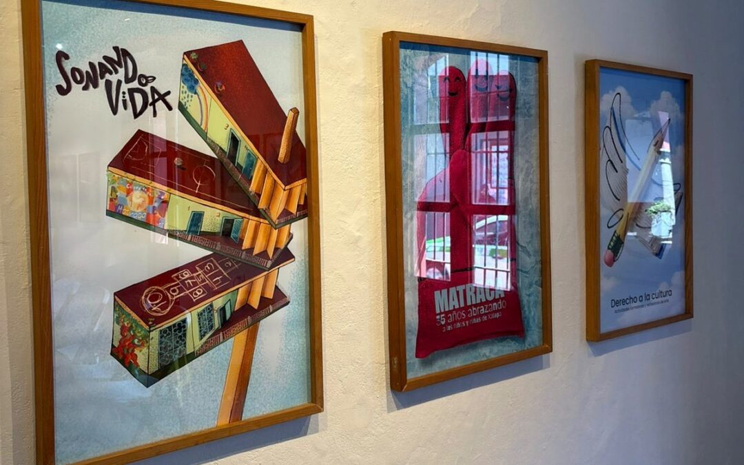 Inauguran exposición por 35 aniversario de Matraca en el CRX