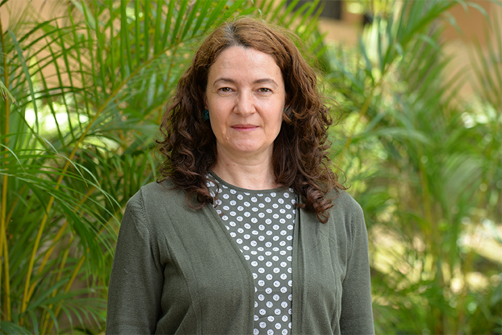 Investigadora rumana destaca modelo integral de UV Intercultural