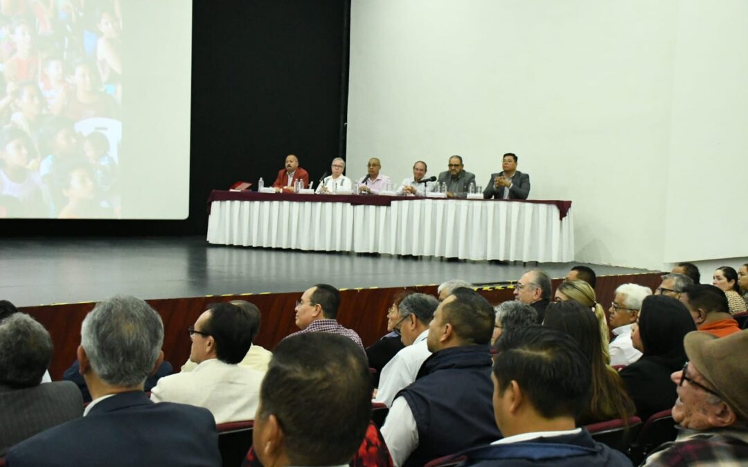 IPE promueve seguridad social como derecho humano en Xalapa