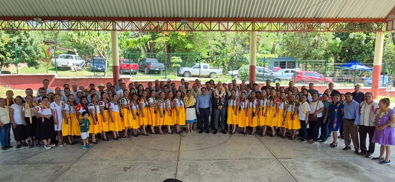 SEV capacita en educación indígena en Huayacocotla e Ixhuatlán