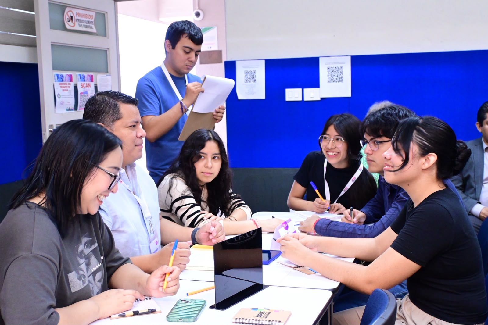 Juventudes proponen al OPLE Veracruz en primer Café Democrático