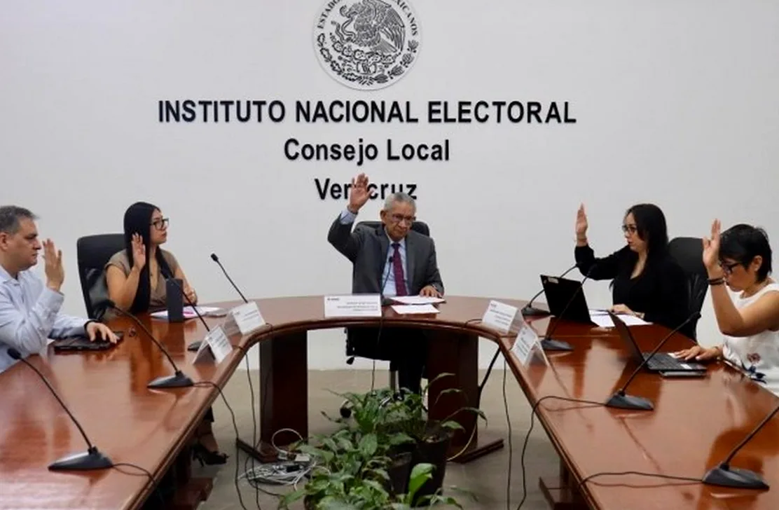 Demuestran Protesta Nuevos Jefes del Registro Nacional de Población Veracruz — Hoy Xalapa