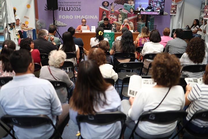 Académicos presentan el libro Democracia, justicia y territorio en el Foro Imagina de la Unidad de Artes durante la FILU 2026