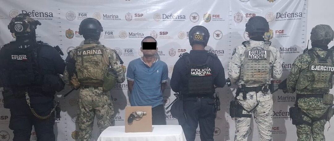 Rescatan a dos personas y detienen a 39 en operativos en Veracruz