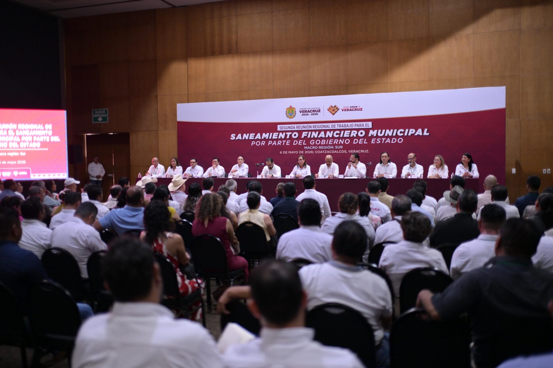 Rocío Nahle impulsa saneamiento financiero en municipios