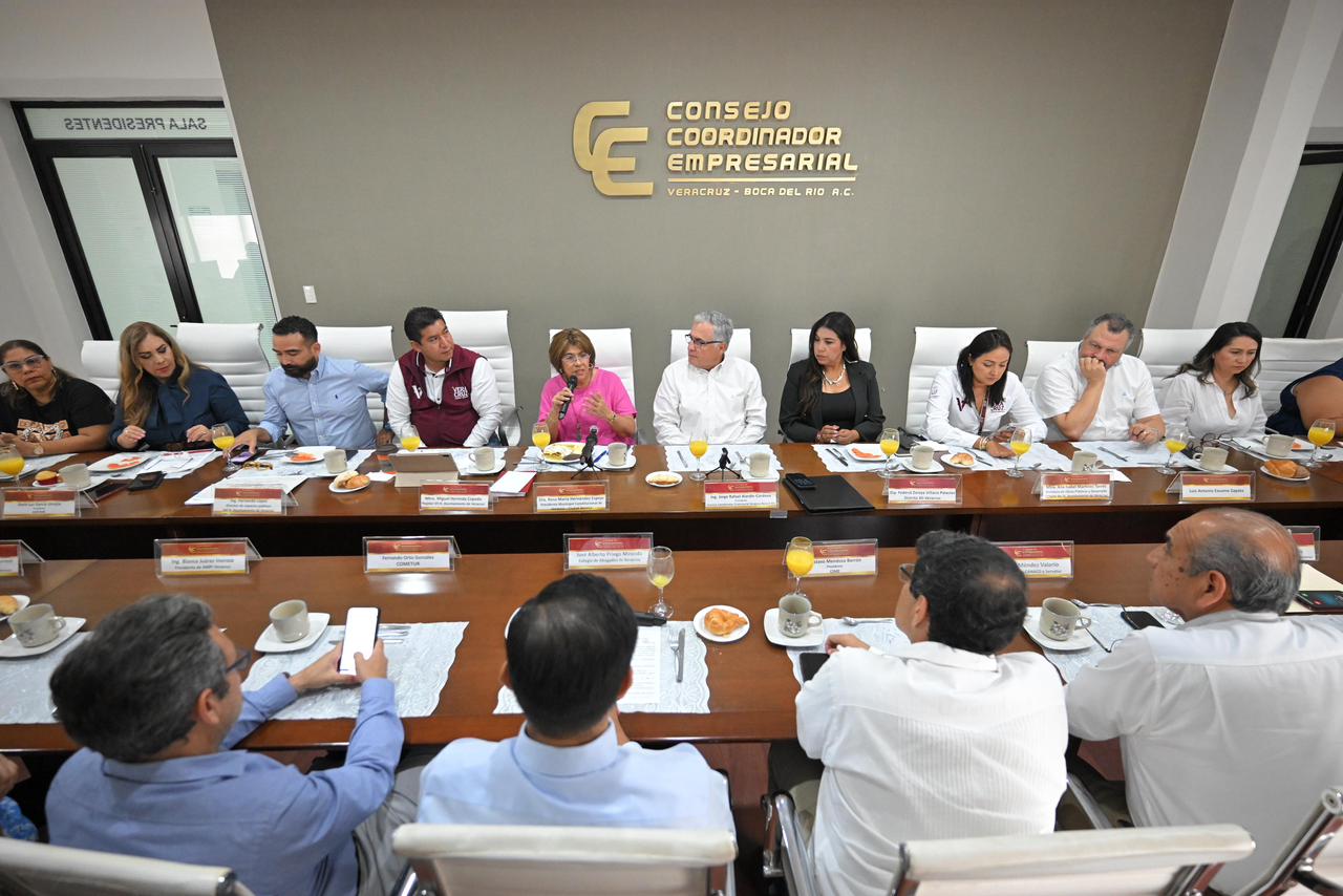 Ayuntamiento de Veracruz presenta rescate del Centro Histórico con apoyo empresarial