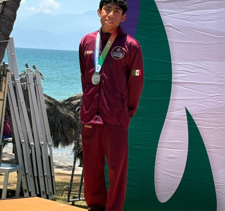 Veracruz conquista dos platas en última jornada de Aguas Abiertas