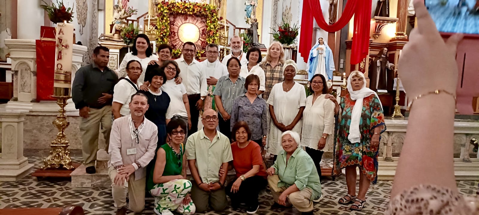 Turistas polacos, filipinos y kenianos en recorrido por Coatepec y Xalapa
