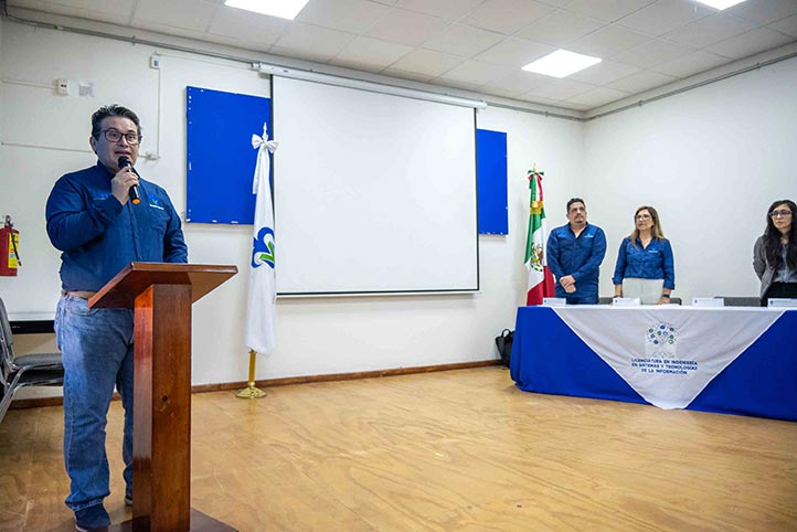 Estudiantes de la FEI UV exponen investigaciones en coloquio LISTI 2026