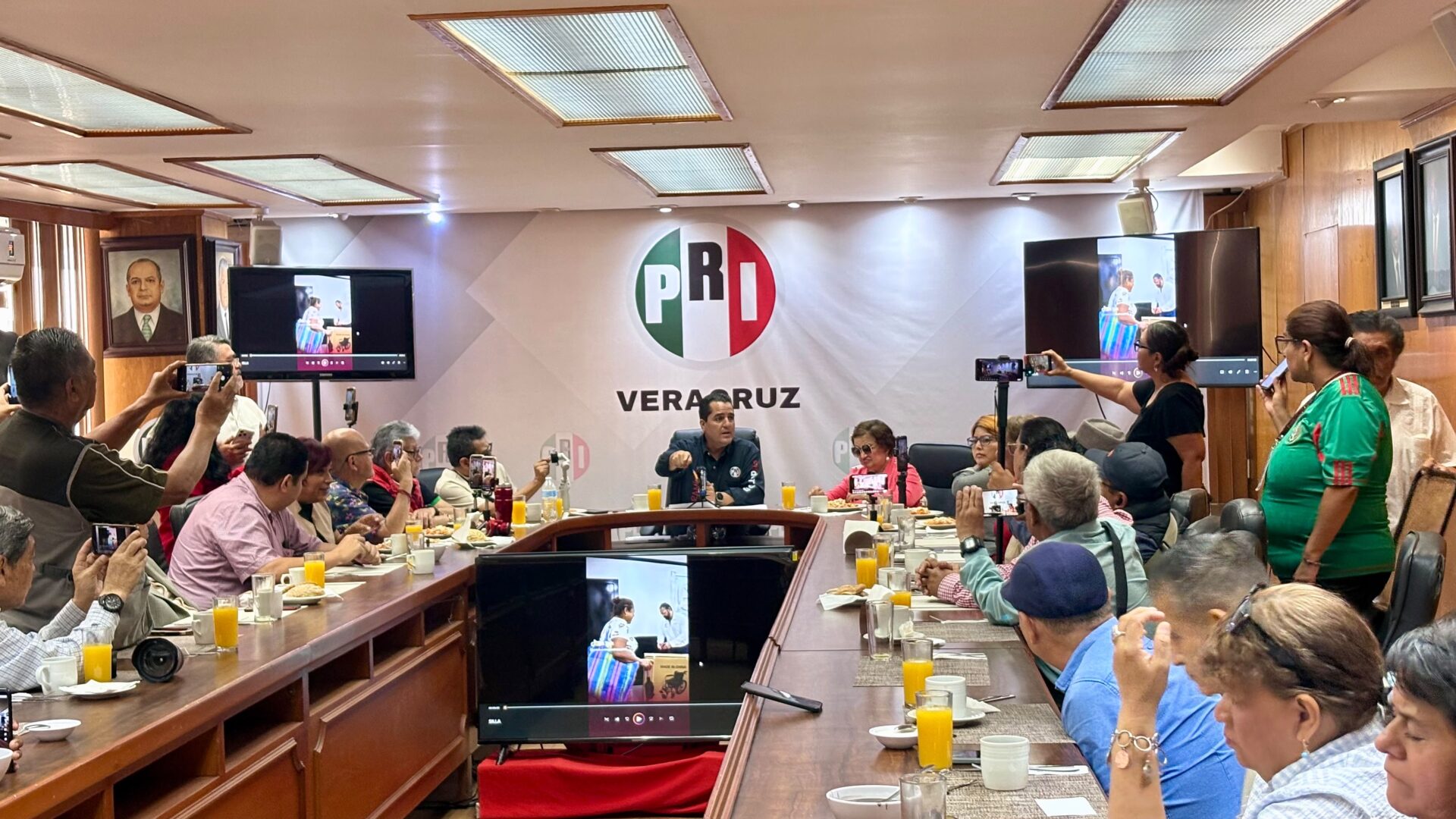PRI Veracruz denunciará al alcalde de Coatzacoalcos por uso de recursos