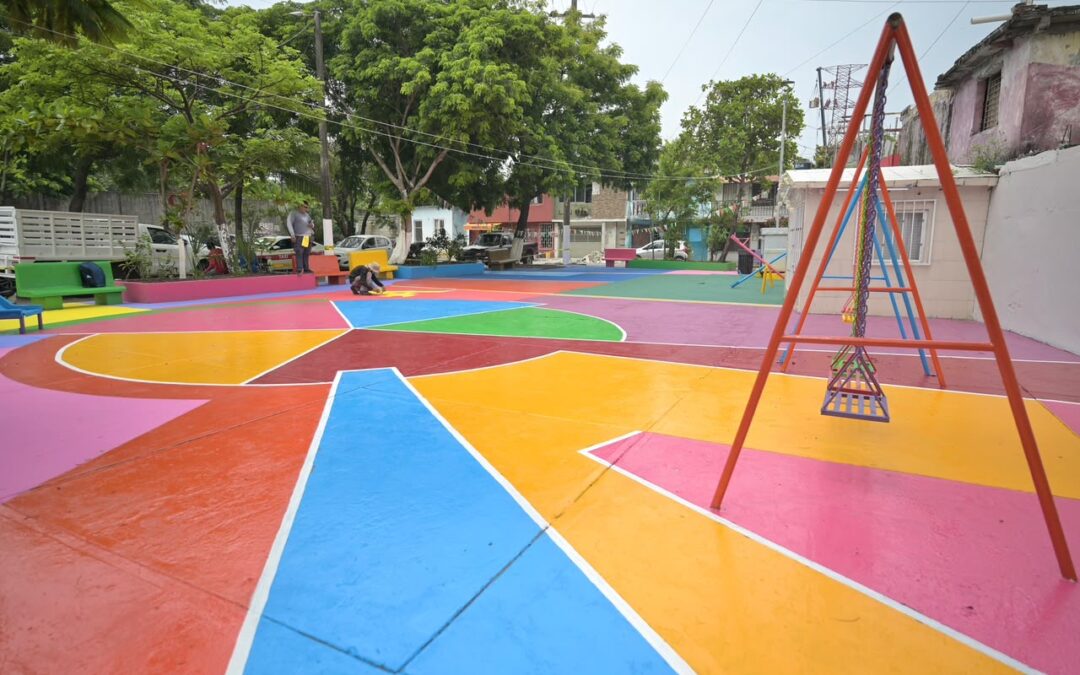 Ayuntamiento de Veracruz rehabilita parques en zona rural