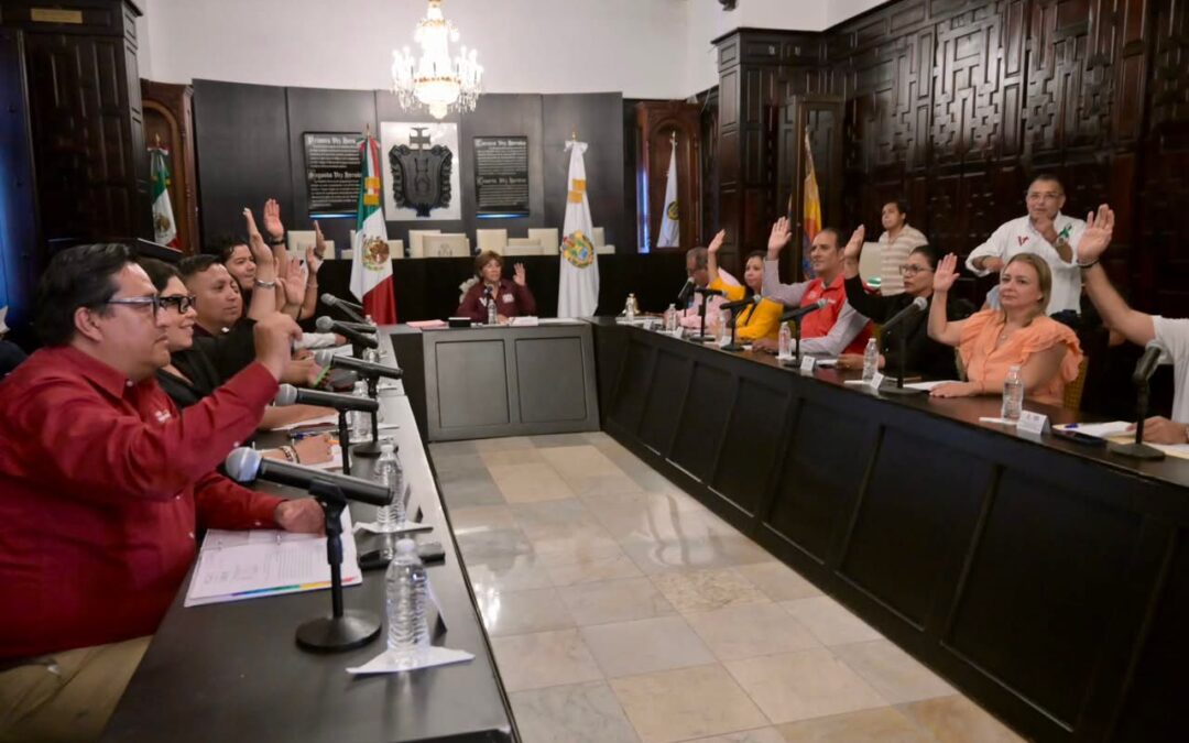 Miles exigen en Cabildo Abierto salida de Grupo MAS en Veracruz