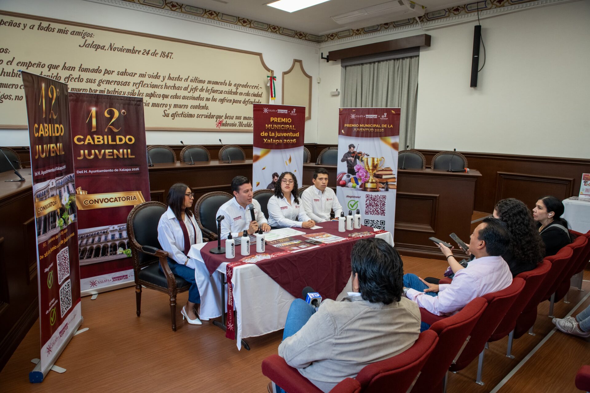 Lanzan convocatorias para Cabildo Juvenil y Premio Municipal 2026 en Xalapa