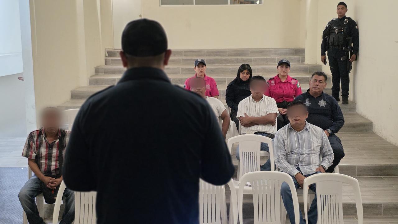 Capacitación sobre Redes de Atención Vecinal en San Andrés Tuxtla
