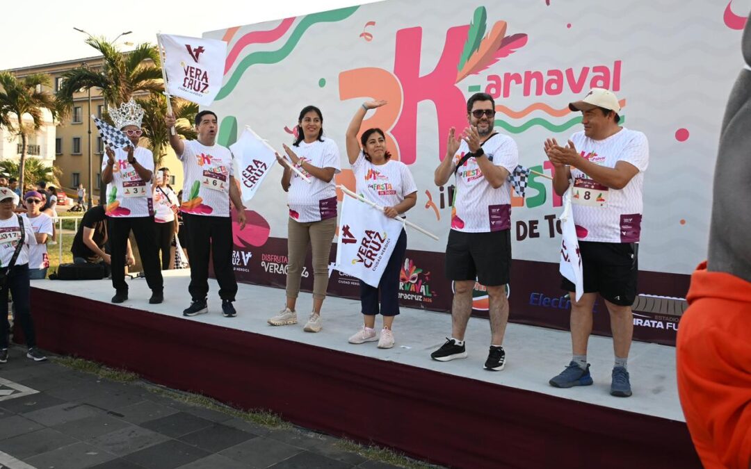 Cardenales Marching Band de Xalapa representó a México en Colombia