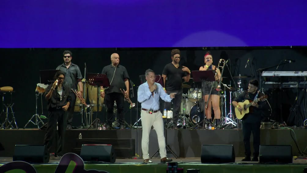 Charlie Zaa en el escenario del SalsaFest2026 en Veracruz