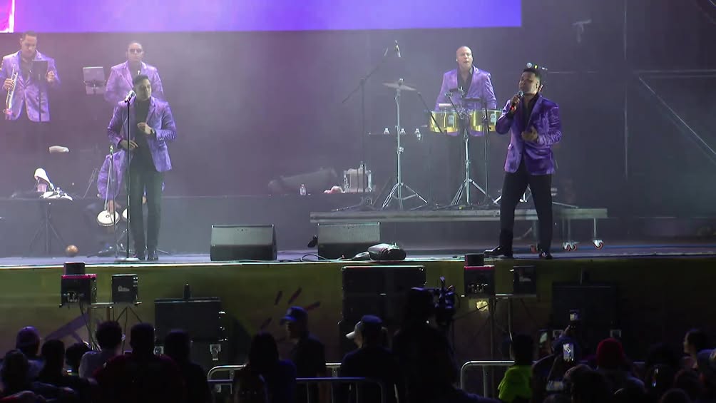 Chiquito Team Band tocando en el Salsódromo de Veracruz