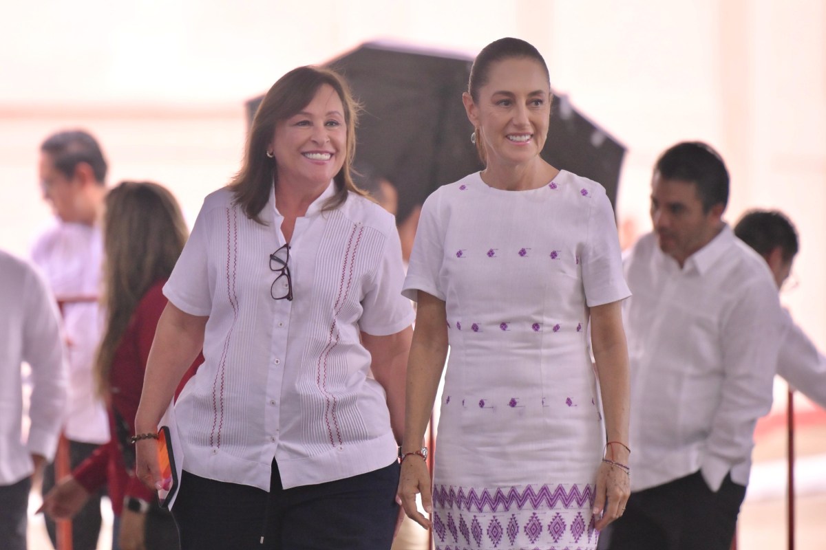 Presidenta Claudia Sheinbaum durante conferencia del pueblo en Coatzacoalcos