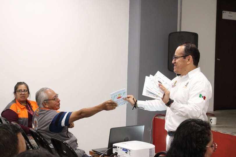 Curso de Meteorología y Alertamiento impartido por Protección Civil Veracruz y SEFIPLAN