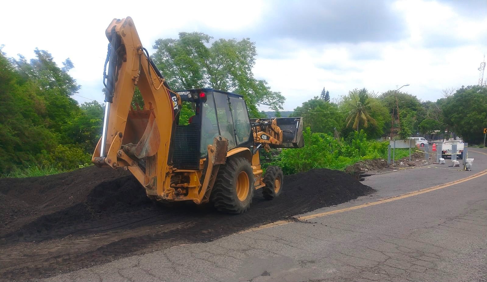 SICT despliega personal y maquinaria por lluvias en Veracruz