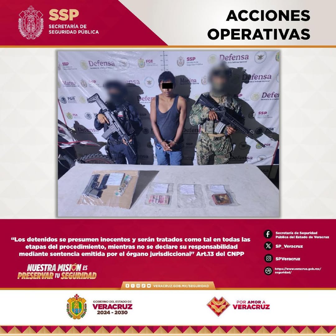 Elementos de la SSP Veracruz durante operativo de detención y decomiso de armas y drogas