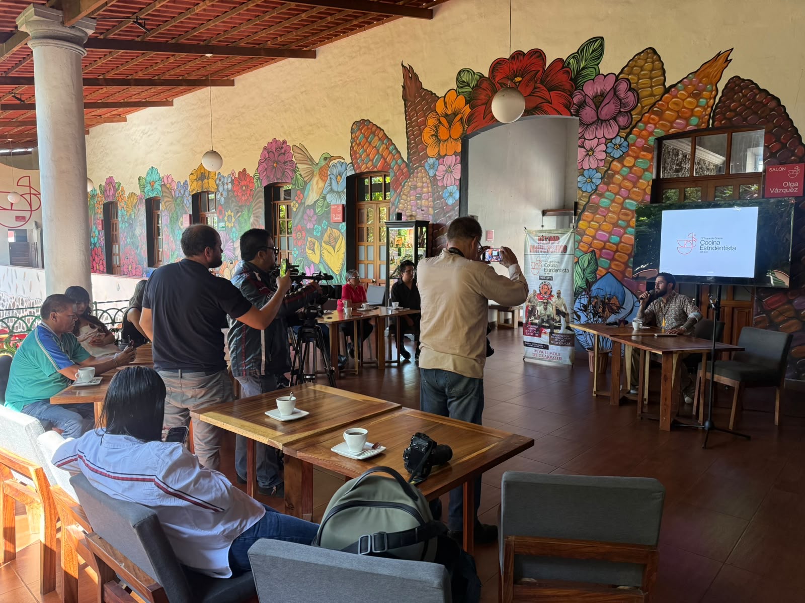 El Toque de Gracia celebra 10 años de Cocina Estridentista en Xalapa