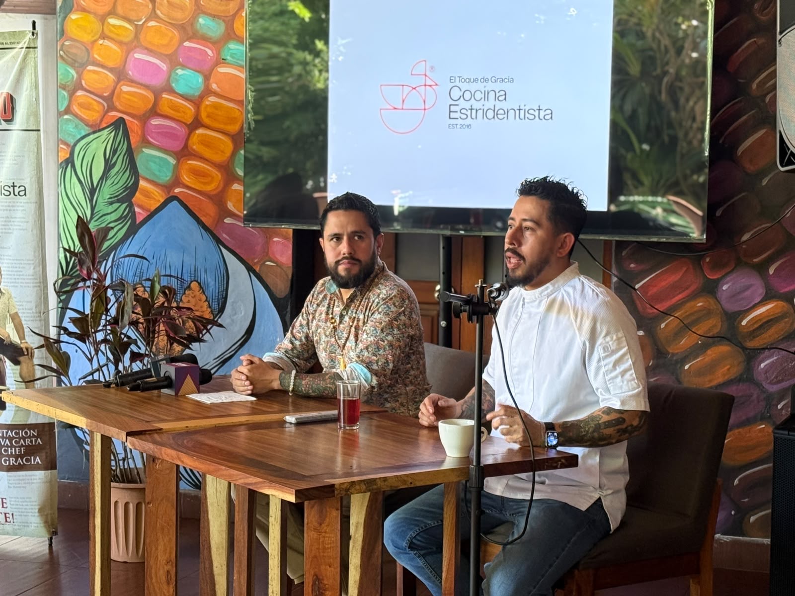 Fachada de El Toque de Gracia Cocina Estridentista en el centro histórico de Xalapa