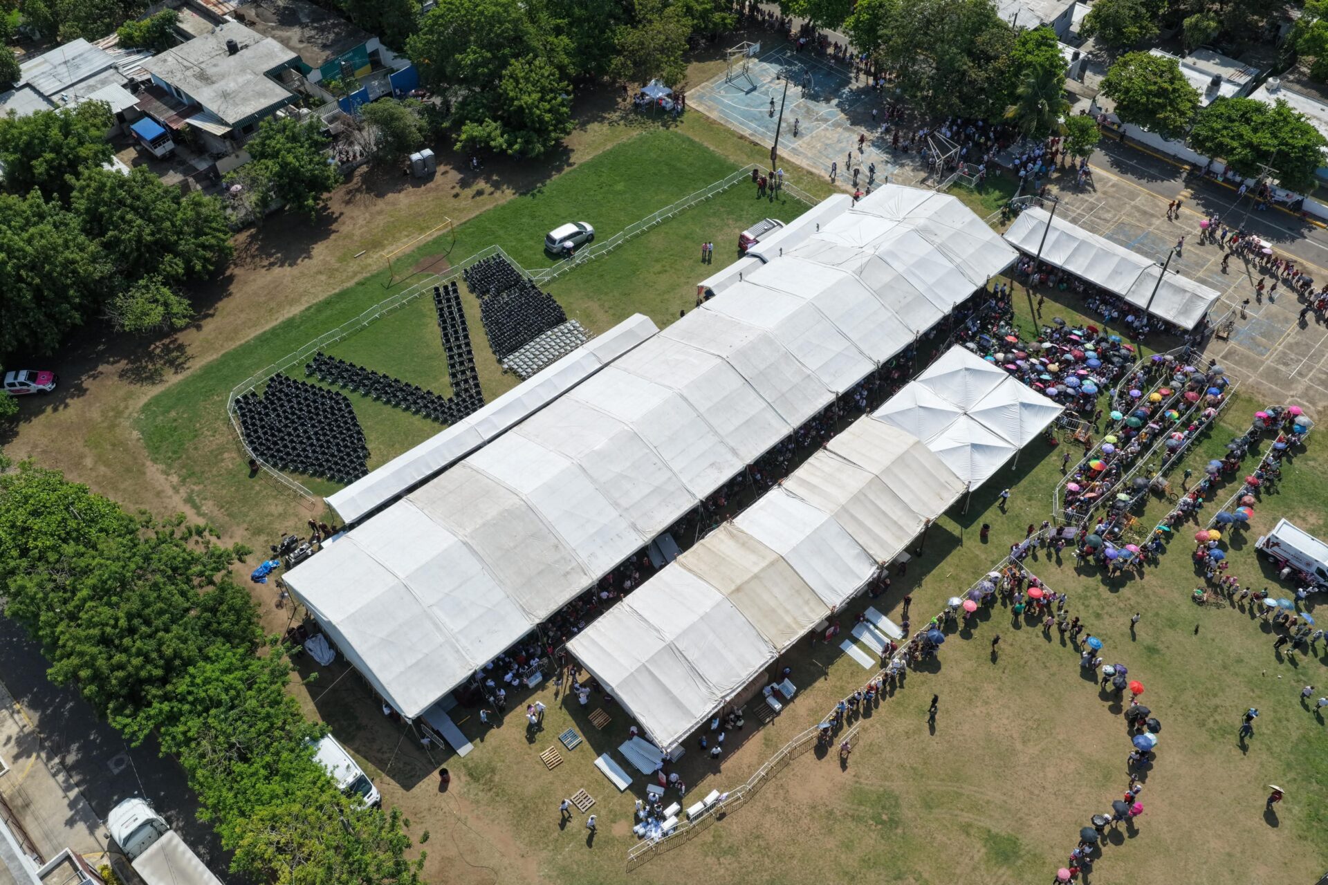 Entregan más de 5 mil apoyos funcionales en Veracruz