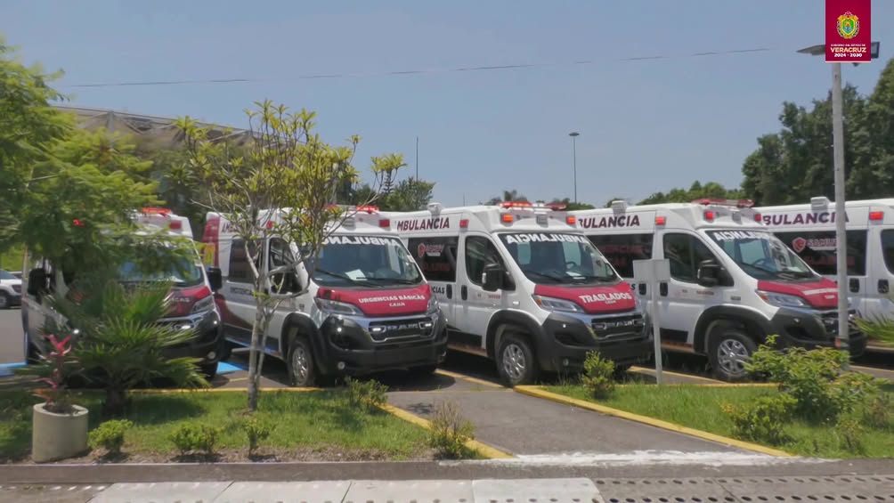 Ambulancias entregadas a hospitales del IMSS-BIENESTAR por la SSP Veracruz