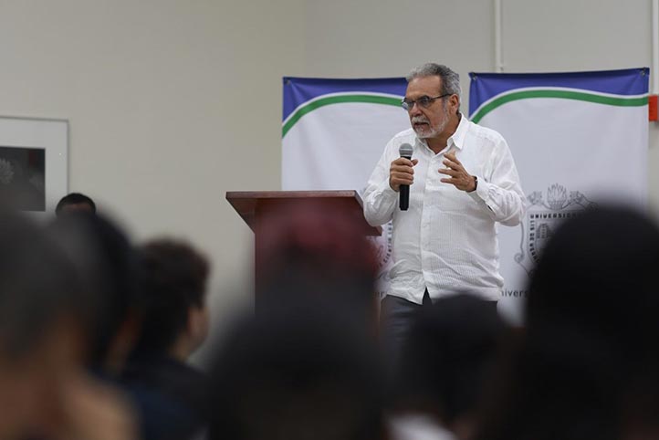 UV presenta estrategia de bienestar estudiantil en Orizaba-Córdoba