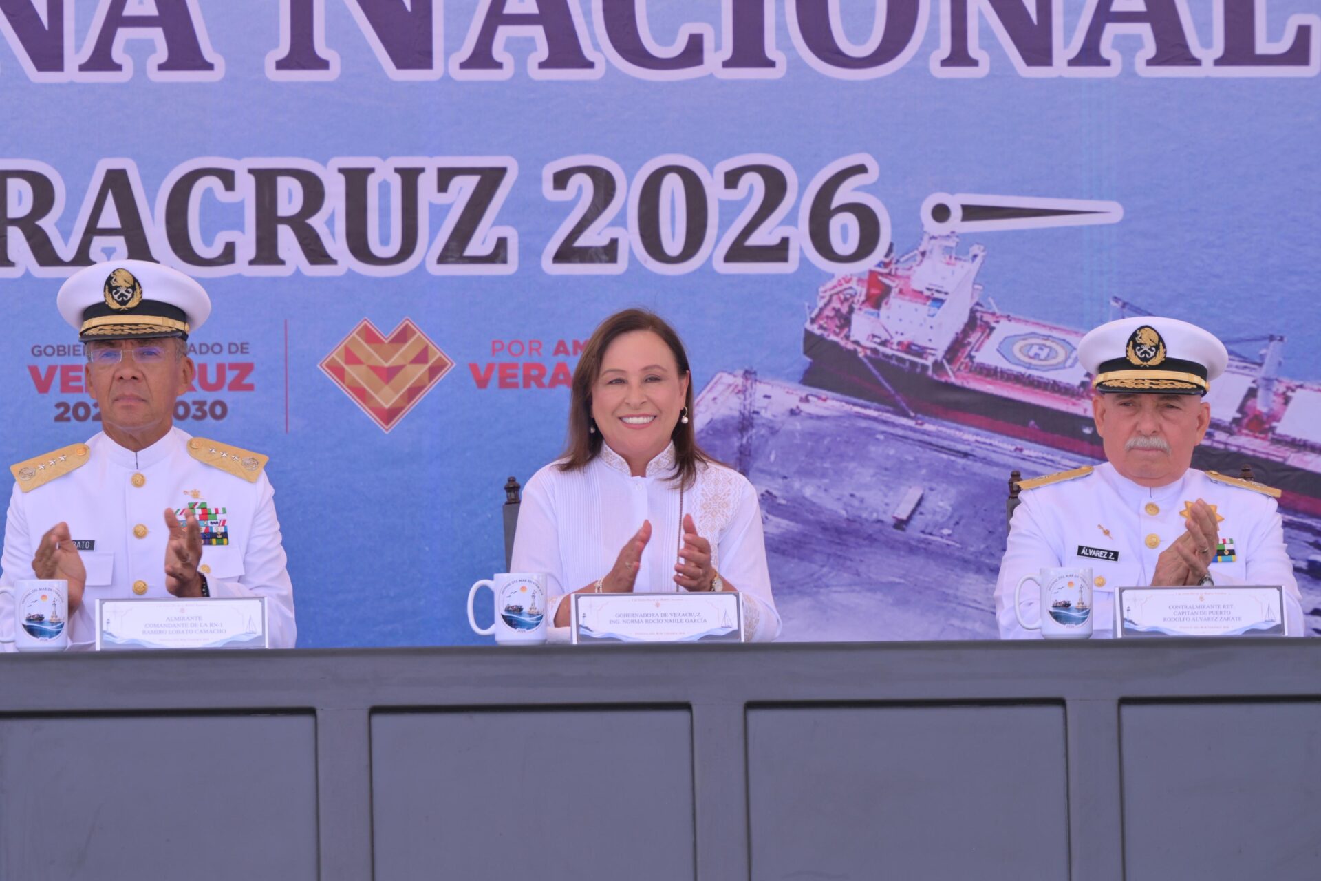 Veracruz conmemora Día de la Marina con llamado a soberanía