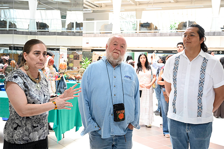 Congreso de Etnobiología en la UV incorpora exposición sobre semillas