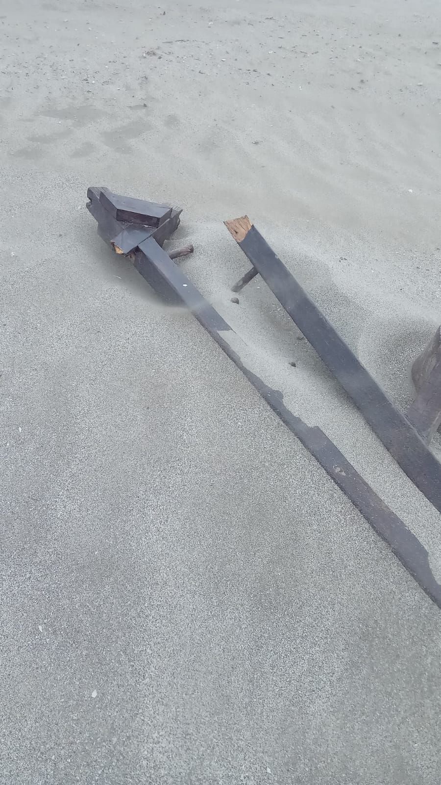 Estructura de gimnasio en Playa Martí retirada por riesgos