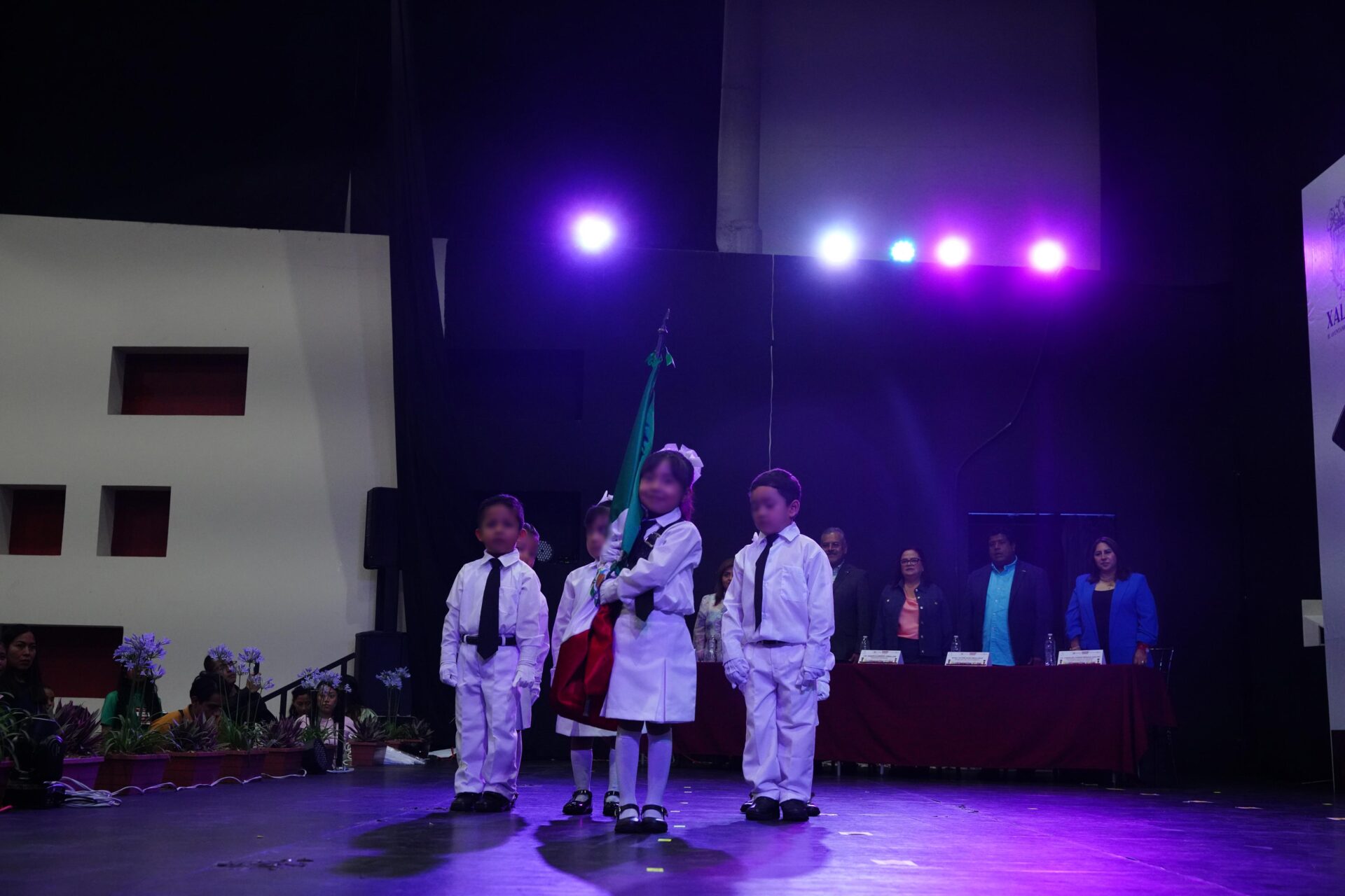 Daniela Griego durante graduación de CAI en Xalapa