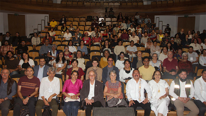 homenaje-eckart-boege-biocultural Eckart Boege durante el homenaje en el XIV Congreso Mexicano de Etnobiología en la UV