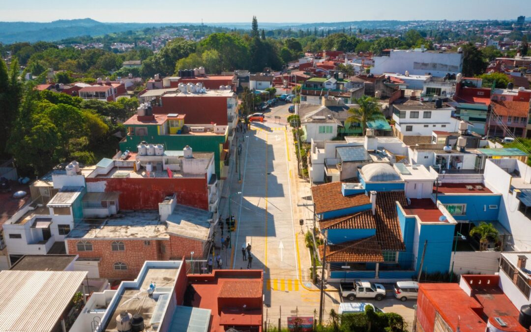Daniela Griego inaugura quinta obra pública en Xalapa