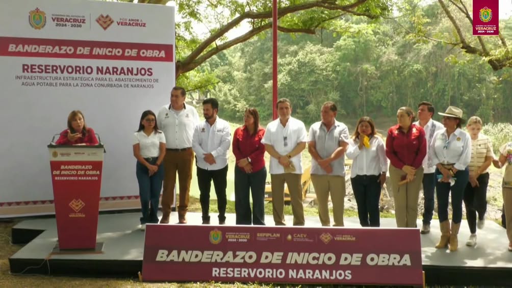 Banderazo de inicio de construcción del sistema de abastecimiento de agua potable en Naranjos