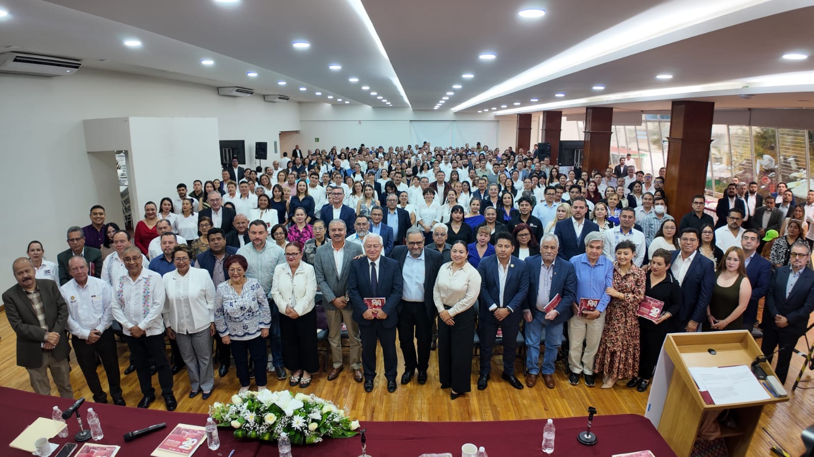 Director del IPE Luis Octavio Hernández Lara presenta el Informe Anual 2025