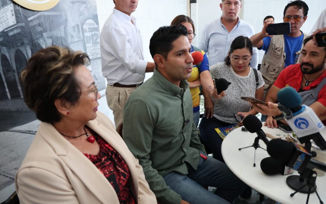 Javier Herrera pide acción por mortandad de peces en Papaloapan