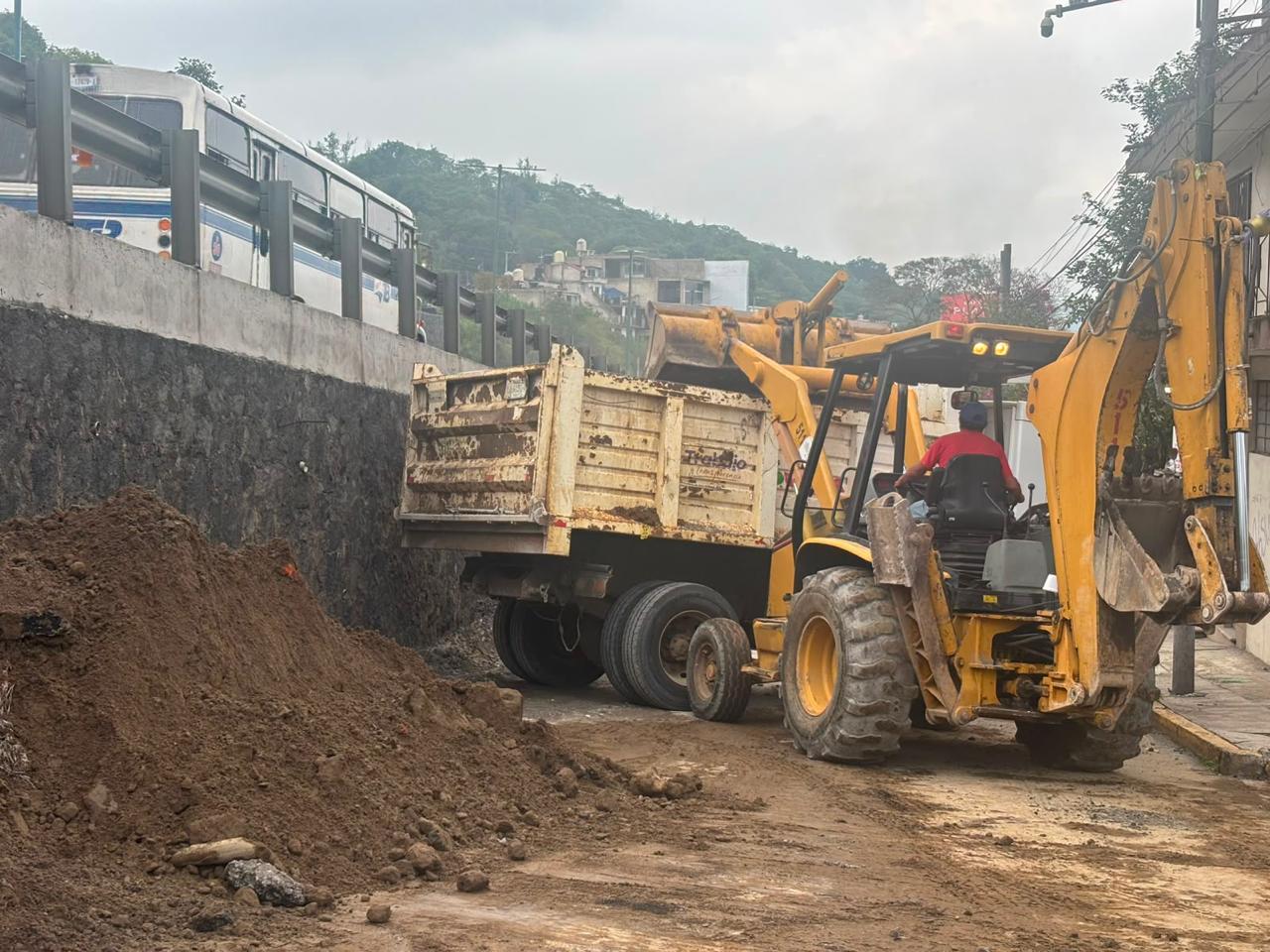 Concluye rehabilitación en puente Macuiltépetl y reabren circulación