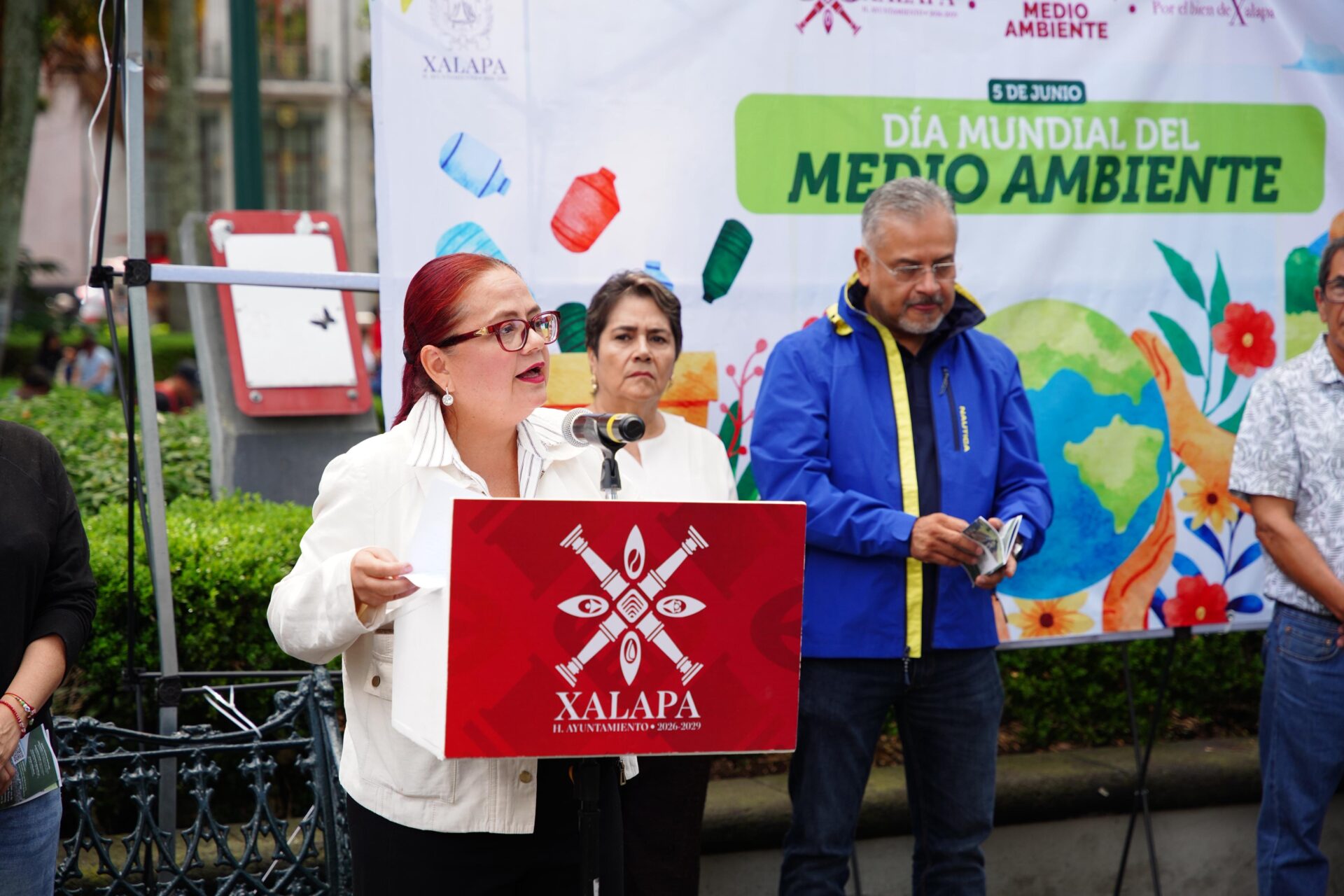 Con jornada de reforestación, Ayuntamiento de Xalapa celebra Día del Medio Ambiente