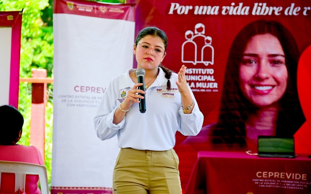 SSP Veracruz imparte plática contra violencia familiar en San Andrés Tuxtla