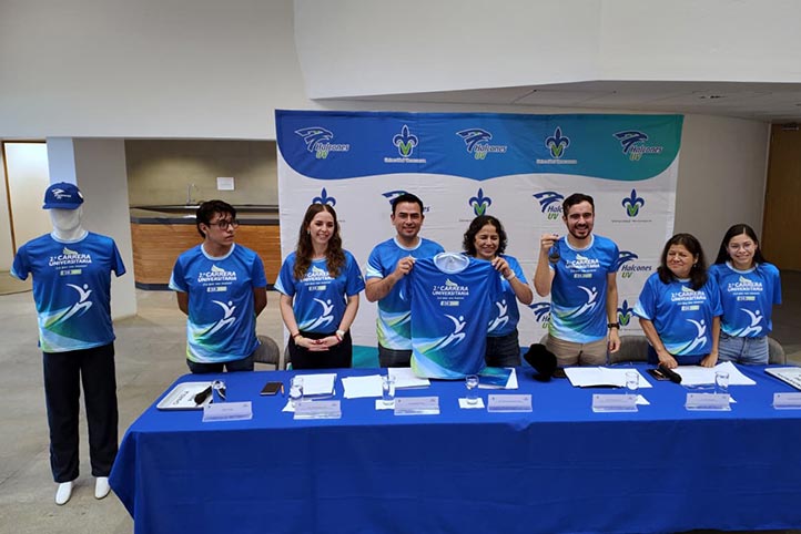 UV presenta segunda Carrera Universitaria La paz nos mueve