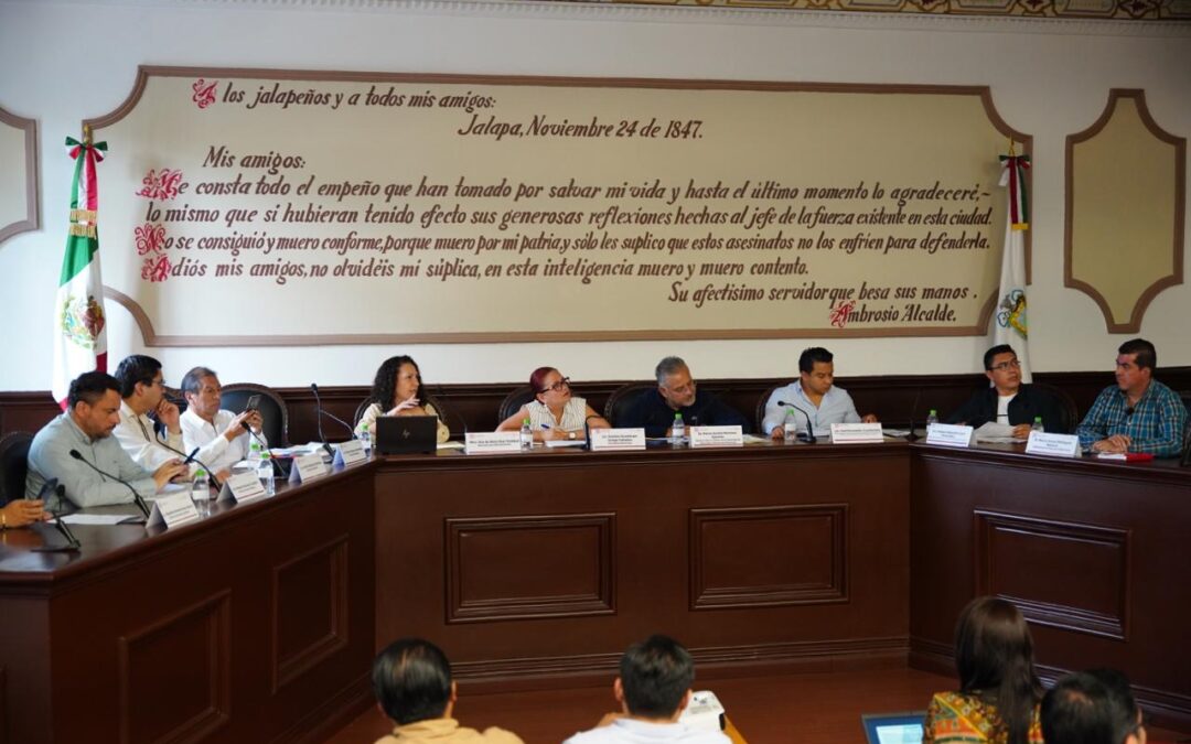 Ayuntamiento de Xalapa aprueba programa de bacheo 2026